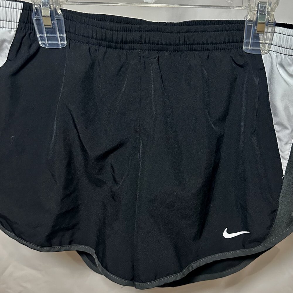 XS Nike DriFit Shorts